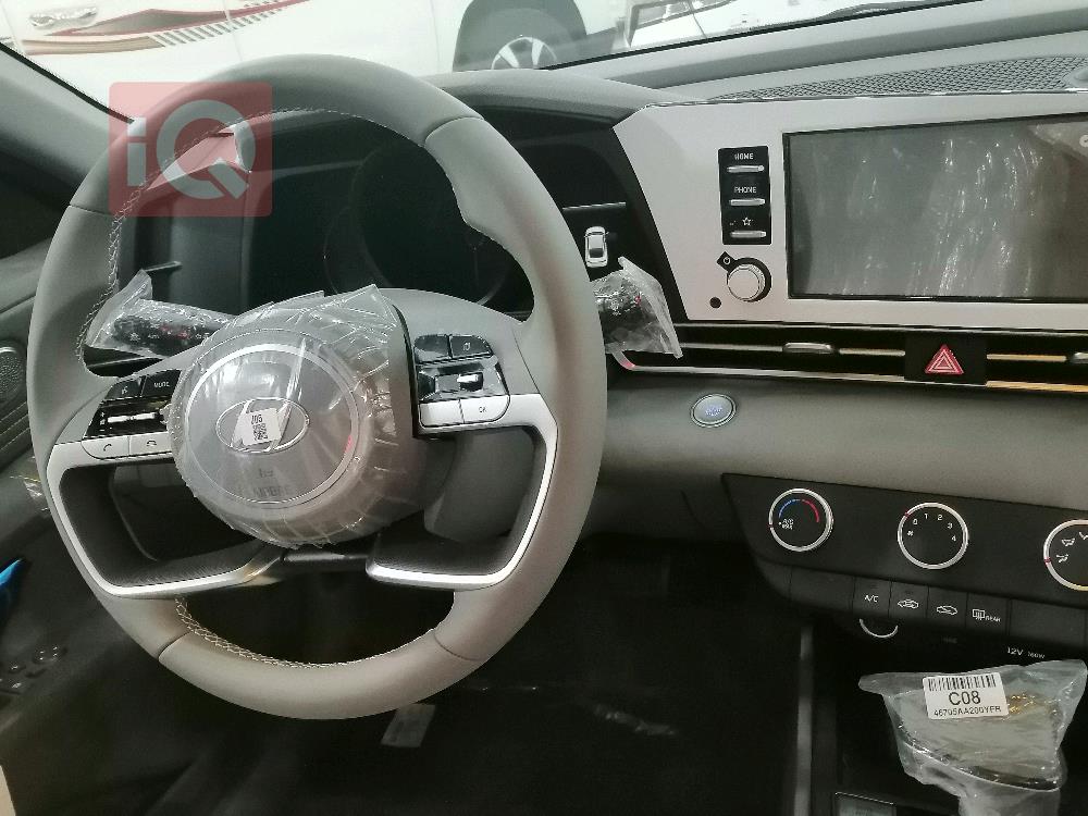 هیوندای ئەلەنترا